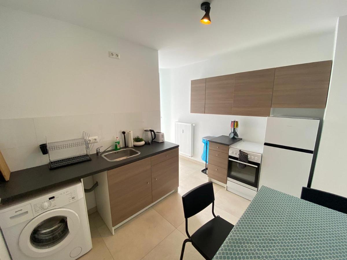 Apartment With Balcony Köln Ngoại thất bức ảnh