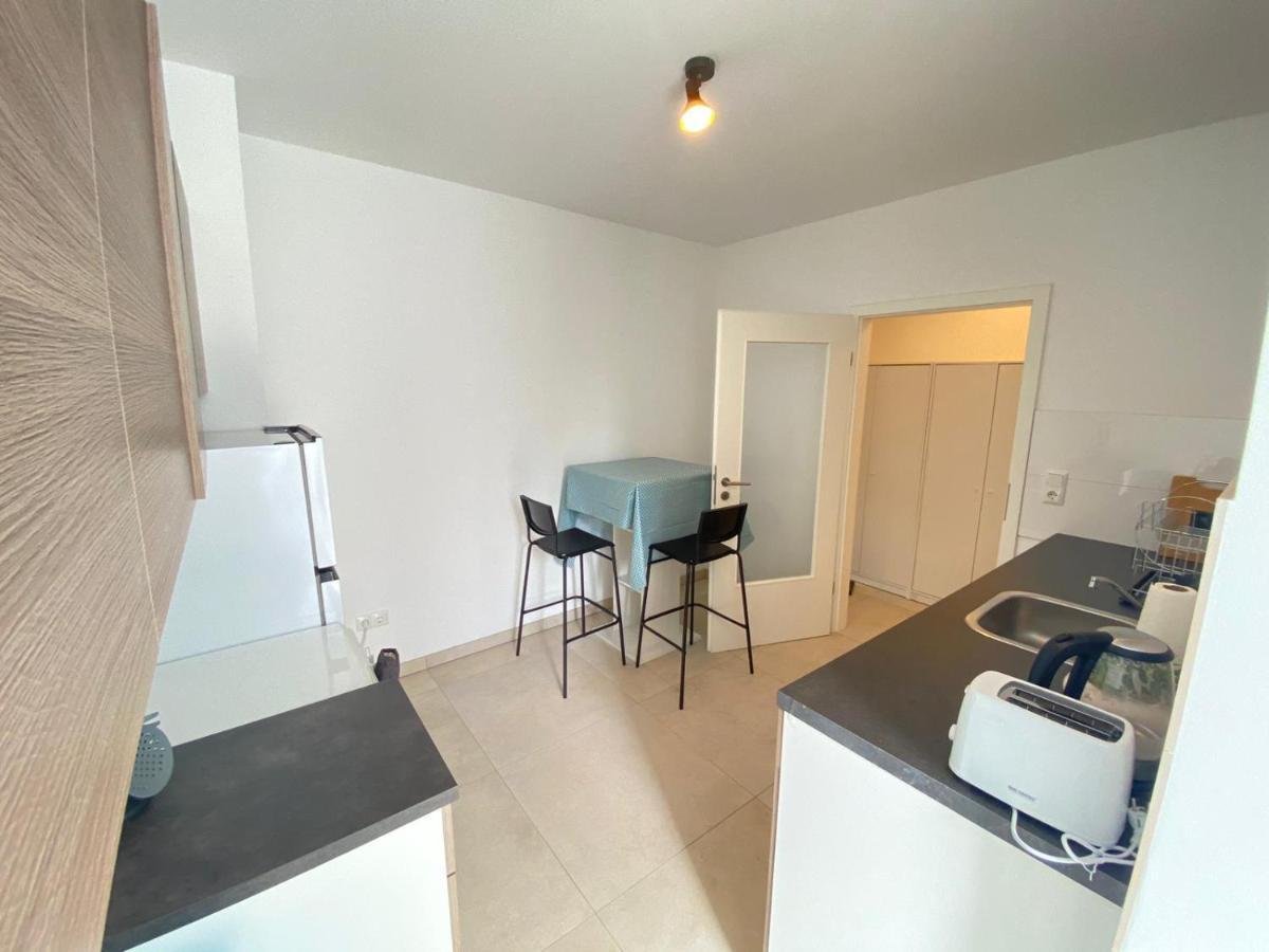 Apartment With Balcony Köln Ngoại thất bức ảnh